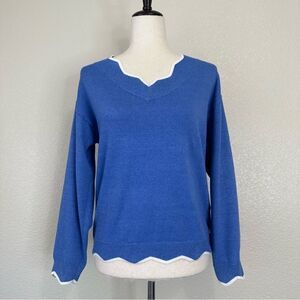 Just Fashion Now Wool Knit Blue White Scalloped Sweater, Sz Medium